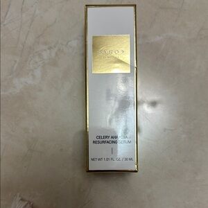 Byroe Celery AHA + LHA Resurfacing Serum